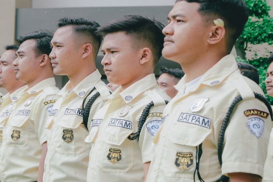 Professional security staff Bali property
